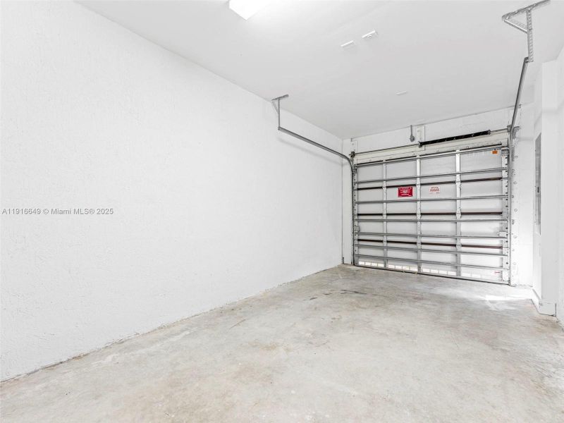 Spacious, unfurnished interior of a new home in , Homestead (Image 40). Spacious, unfurnished interior of a new home in , Homestead (Image 40).