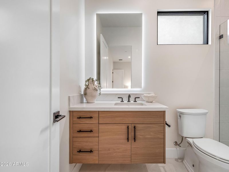 120_p2400680 120_p2400680