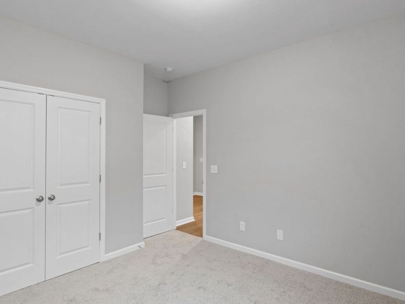 Representative unfurnished interior of a home built from the The Luna by Davidson Homes LLC in Ivy Glen, Perry (Image 12).