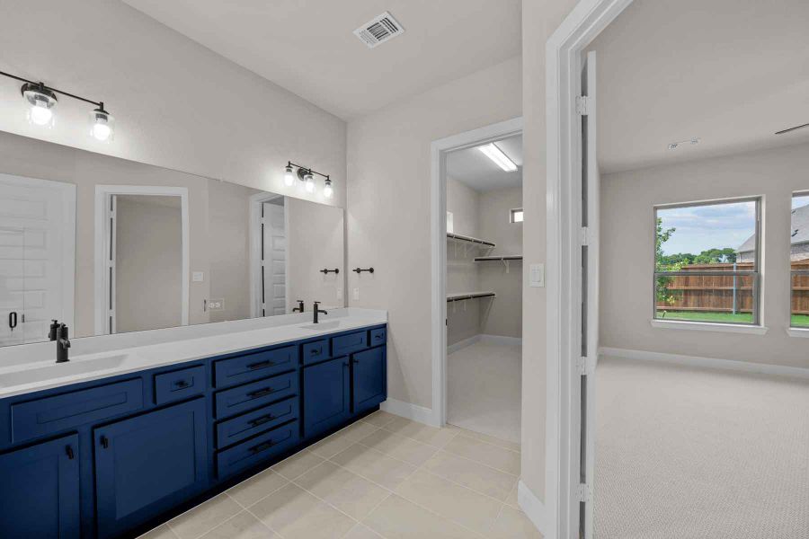 The Blanco - Owner's Bath The Blanco - Owner's Bath