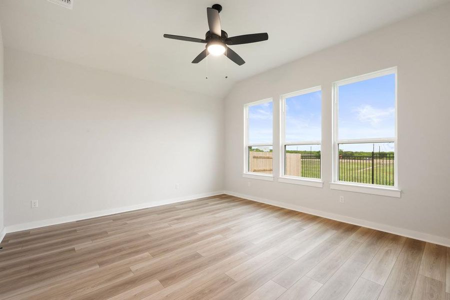 Spacious, unfurnished interior of a new home in Lagos Reserve, Manor (Image 34). Spacious, unfurnished interior of a new home in Lagos Reserve, Manor (Image 34).