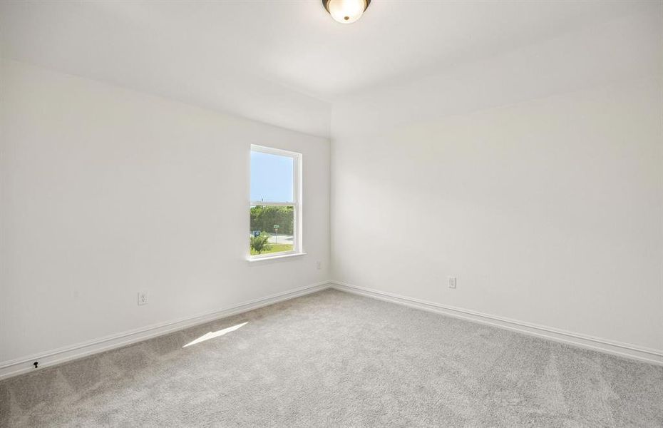 Secondary bedroom