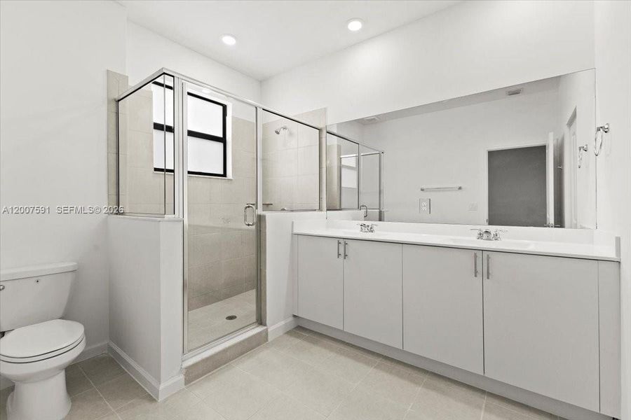 Furnished interior view inside a new home in , Homestead (Image 9).
