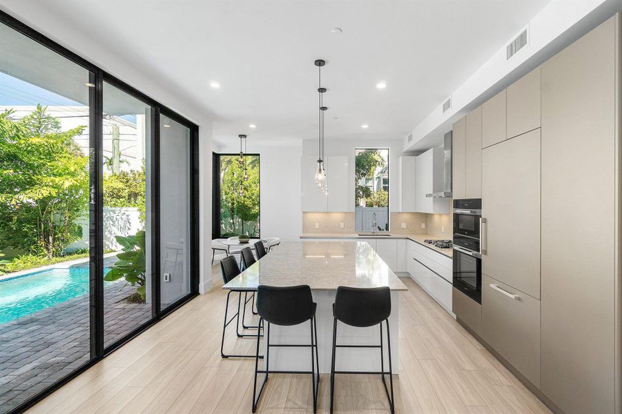 Spacious, unfurnished interior of a new home in , Delray Beach (Image 13).