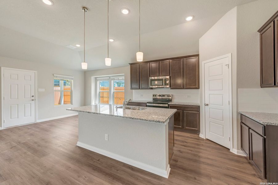 Furnished interior view inside a new home in Greenspoint Heights, Seguin (Image 10). Furnished interior view inside a new home in Greenspoint Heights, Seguin (Image 10).