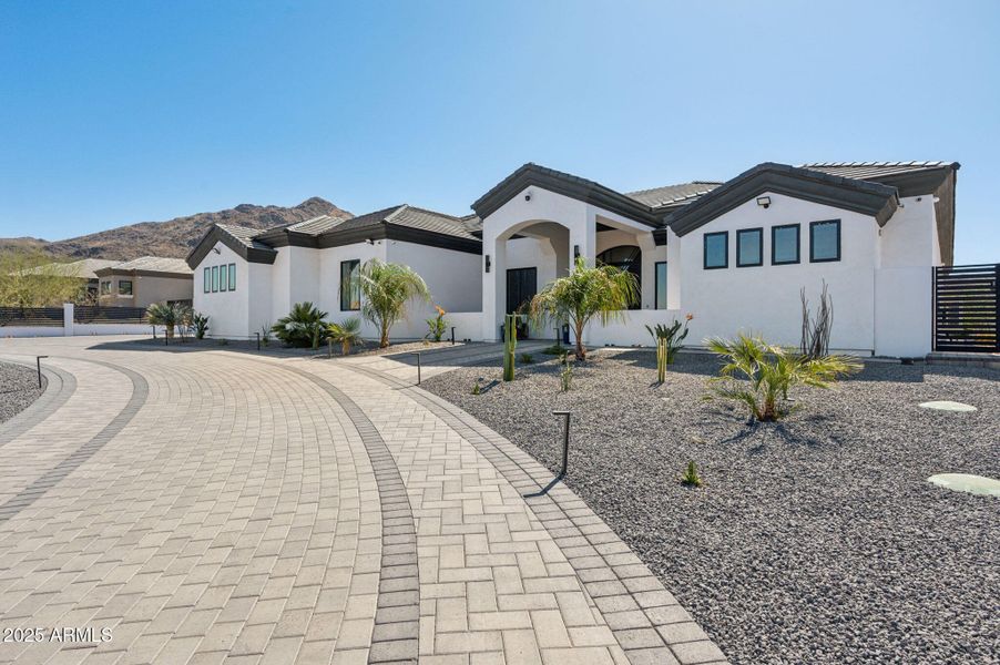 2-web-or-mls-3939-w-fox-rd 2-web-or-mls-3939-w-fox-rd