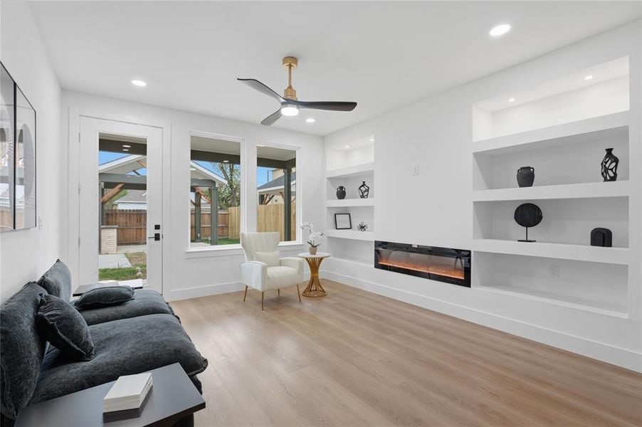 Furnished interior view inside a new home in , Dallas (Image 6).