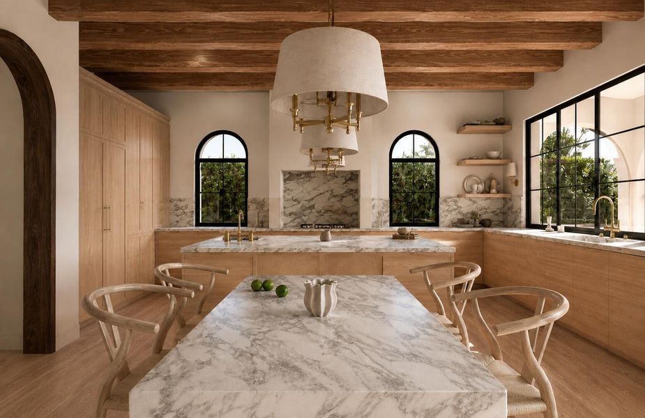 KITCHEN KITCHEN