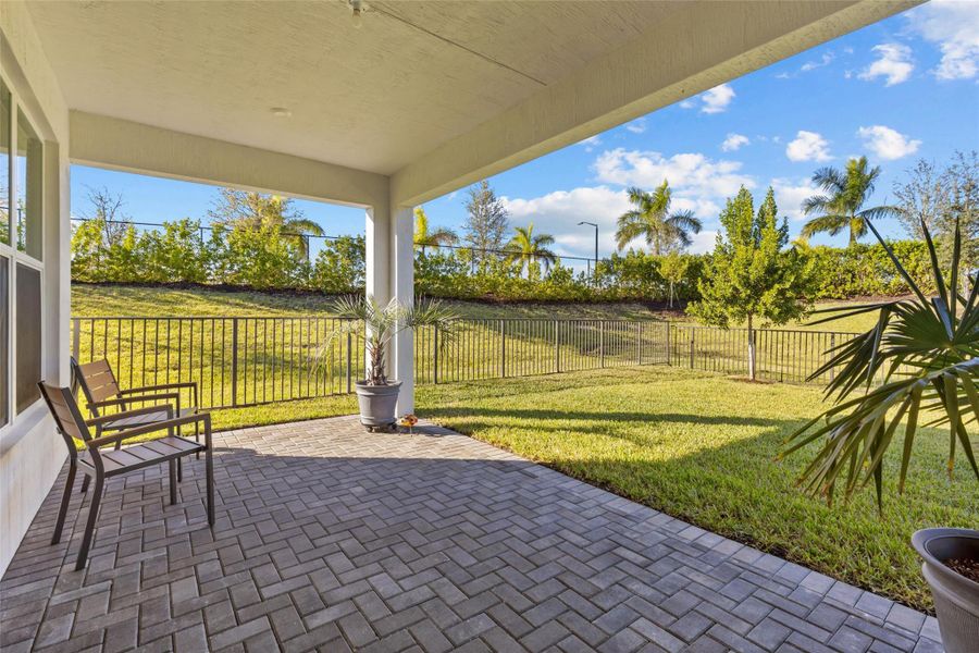 Exterior details and patio area of a home in , Port St. Lucie (Image 22).