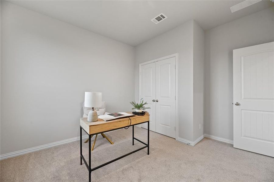 Furnished interior view inside a new home in Oak Valley, Oak Ridge (Image 12).