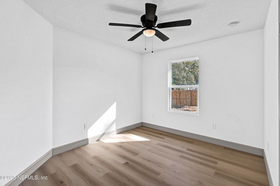 Spacious, unfurnished interior of a new home in , Jacksonville (Image 23).