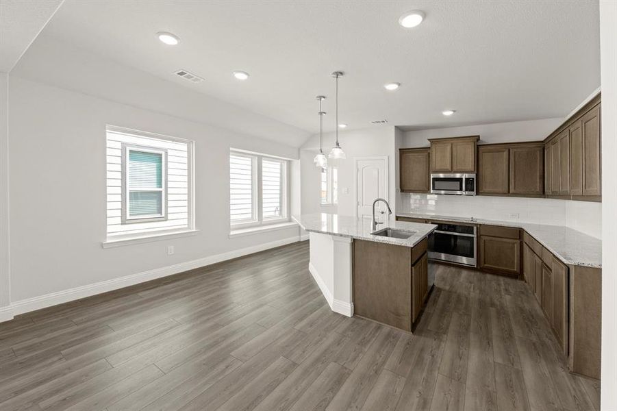 1640 Meadow Crest - Dining