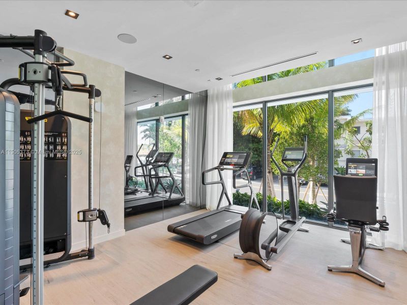 Community amenities in Alana Bay Harbor Islands, Bay Harbor Islands (Image 34).