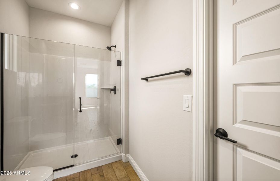 Owner's Bathroom Owner's Bathroom