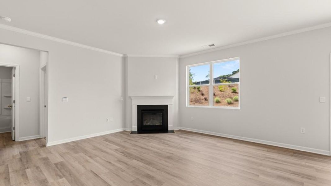 Spacious, unfurnished interior of a new home in Liberty Crossing, Braselton (Image 12).