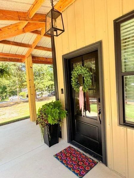 Exterior details and patio area of a home in , Manning (Image 46).