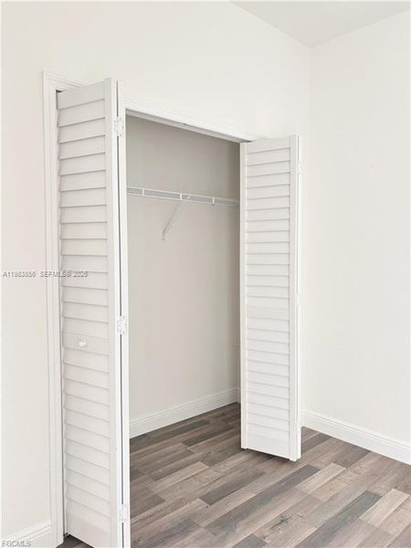 Spacious, unfurnished interior of a new home in , Lehigh Acres (Image 15).