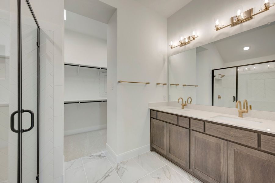 Owner's Bath Owner's Bath