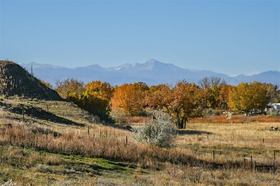 Natural landscape and outdoor views near in Aurora (Image 29). Natural landscape and outdoor views near in Aurora (Image 29).