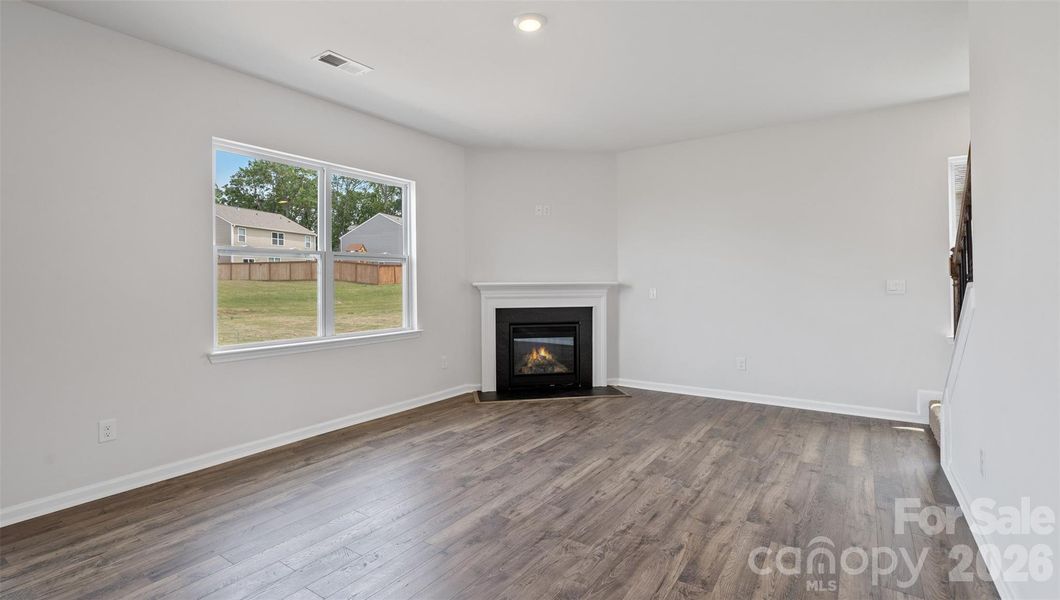 Photos are representative