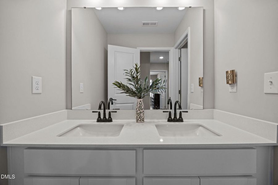 32-web-or-mls-IMG_7297