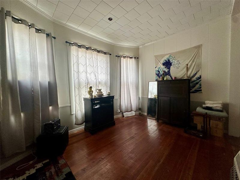 Furnished interior view inside a new home in , Paris (Image 26). Furnished interior view inside a new home in , Paris (Image 26).