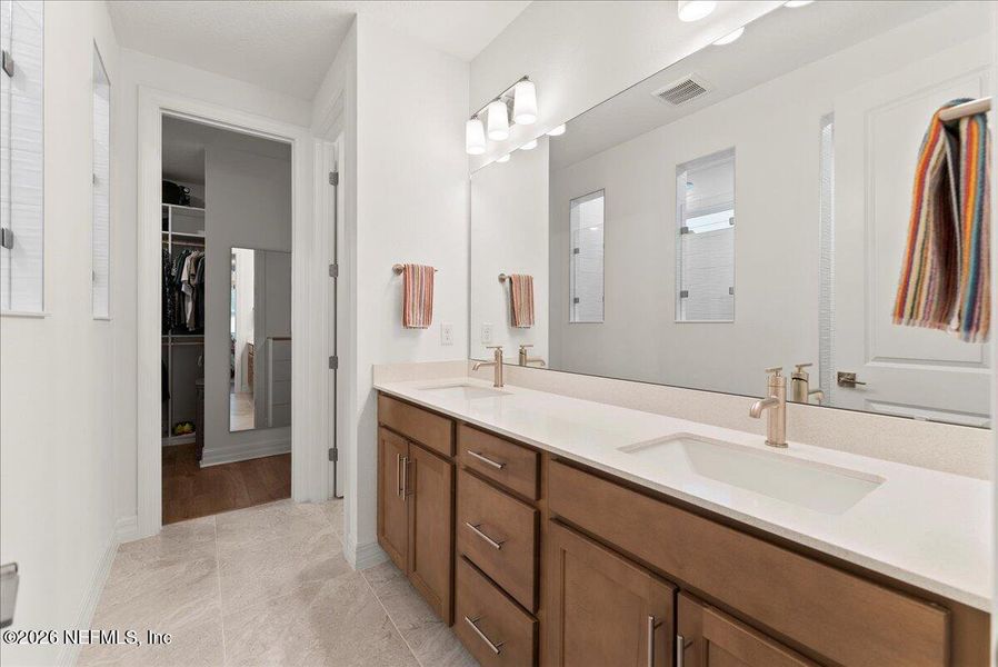 Furnished interior view inside a new home in , Jacksonville (Image 41).