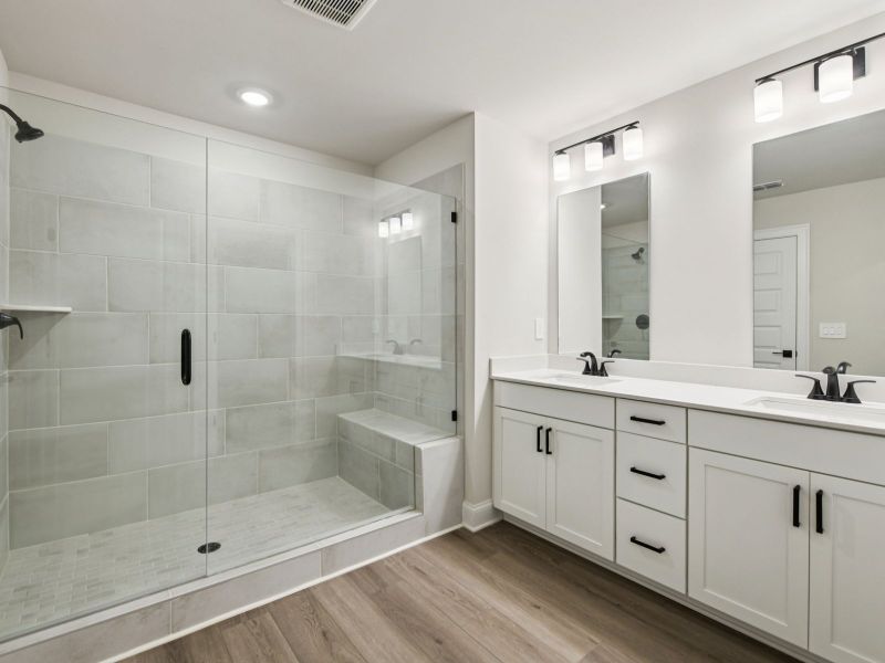 The Leighton floorplan with the Upscale Rustic Linen interior package.