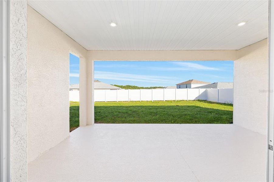 Exterior details and patio area of a home in Calesa Township, Ocala (Image 22). Exterior details and patio area of a home in Calesa Township, Ocala (Image 22).