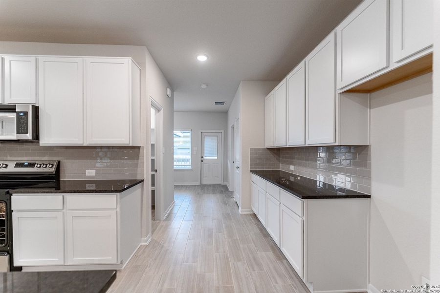 Furnished interior view inside a new home in Laurel Vistas, San Antonio (Image 6).