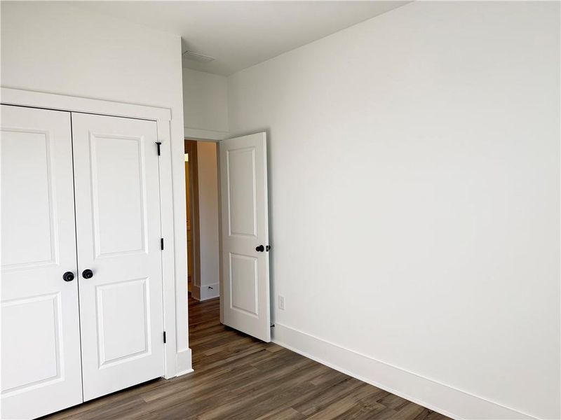 Spacious, unfurnished interior of a new home in Park Vue, Atlanta (Image 43).