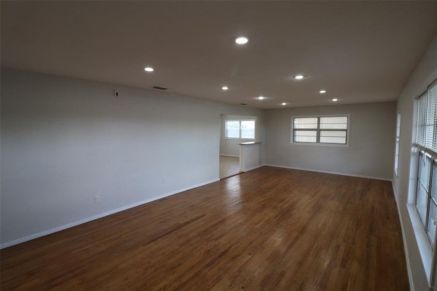 Spacious, unfurnished interior of a new home in , Brownwood (Image 8).