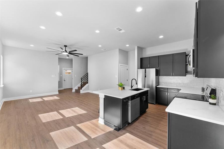 Furnished interior view inside a new home in , Cleburne (Image 8).