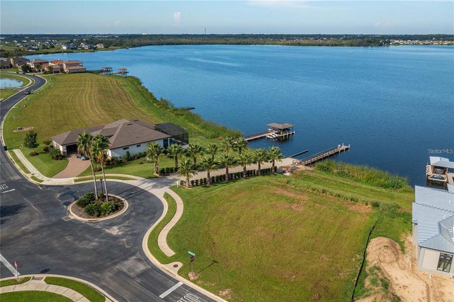 Community amenities in , Lake Alfred (Image 6). Community amenities in , Lake Alfred (Image 6).