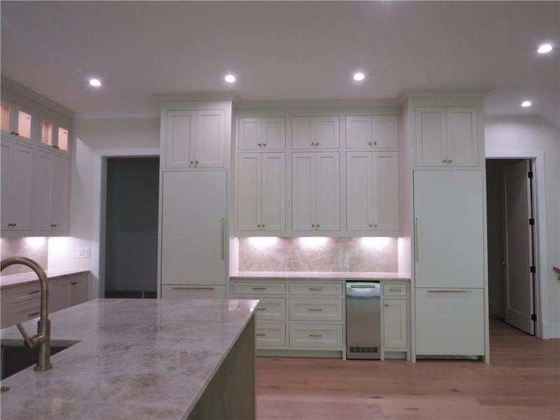 Furnished interior view inside a new home in , Acworth (Image 8).