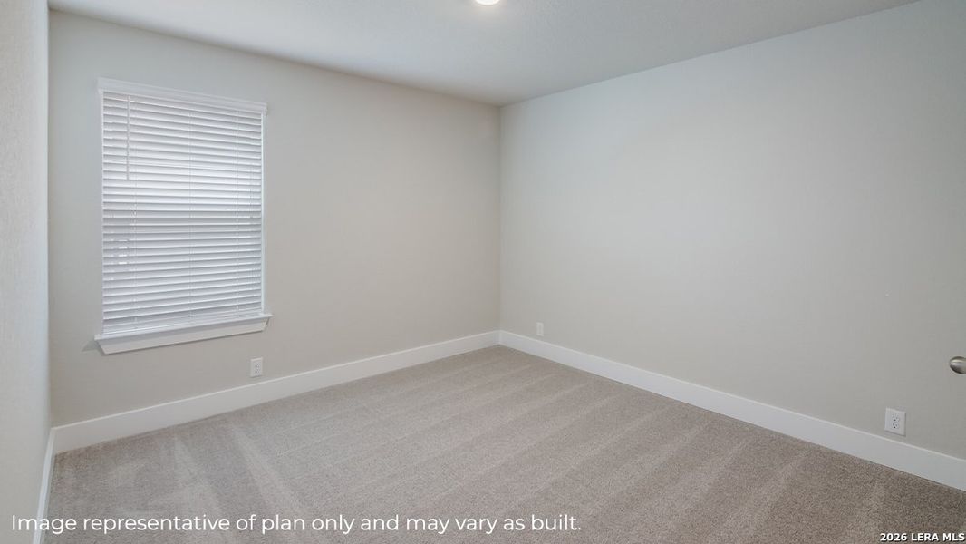 Spacious, unfurnished interior of a new home in Veranda, San Antonio (Image 11).