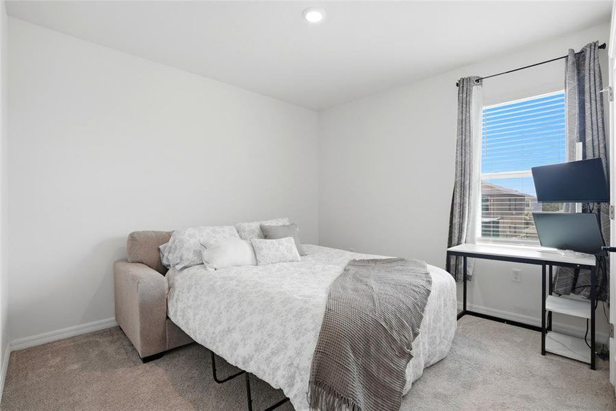 Furnished interior view inside a new home in , Wesley Chapel (Image 12).