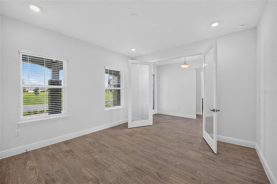 Spacious, unfurnished interior of a new home in , Ocala (Image 50).