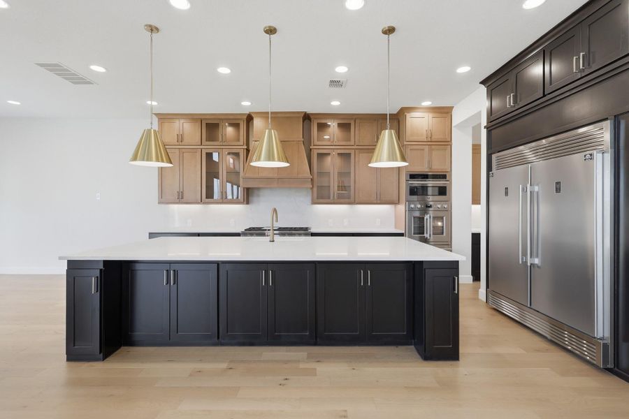 Furnished interior view inside a new home in Sienna, Missouri City (Image 7).
