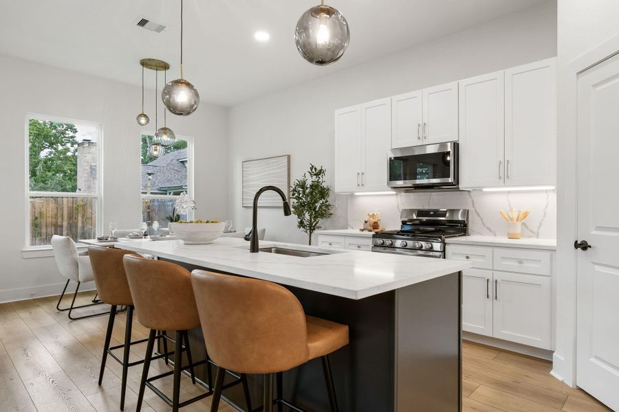 Furnished interior view inside a new home in , Tomball (Image 19).