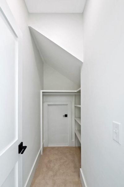 Image 62 of a home in .