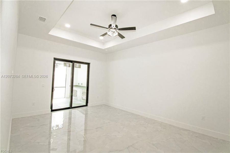 Spacious, unfurnished interior of a new home in , Lehigh Acres (Image 35).