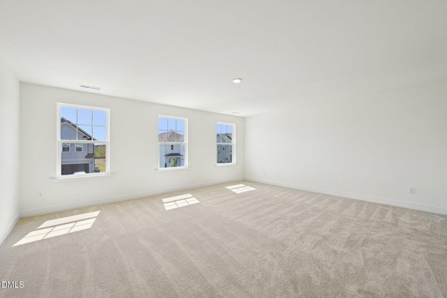 33-web-or-mls-Winding Crk Dr-2105-033