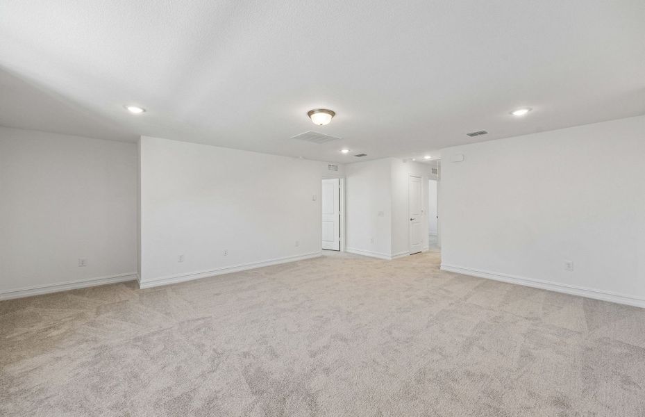 Spacious, unfurnished interior of a new home in Pinnacle at Legacy Hills, Celina (Image 17). Spacious, unfurnished interior of a new home in Pinnacle at Legacy Hills, Celina (Image 17).