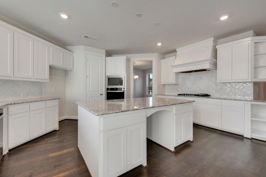 Furnished interior view inside a new home in Somercrest, Midlothian (Image 10).
