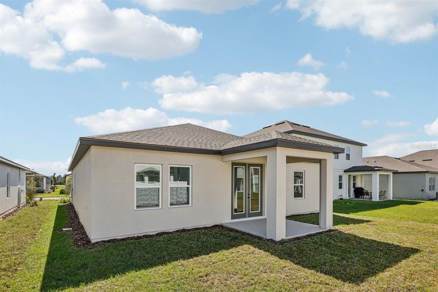 Exterior details and patio area of a home in Sunbrooke, St. Cloud (Image 4). Exterior details and patio area of a home in Sunbrooke, St. Cloud (Image 4).