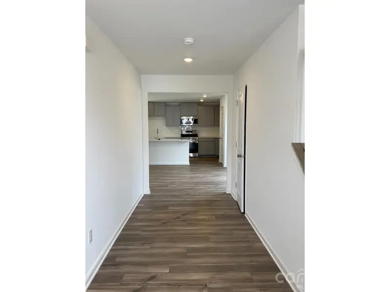 Spacious, unfurnished interior of a new home in Cleveland Hill, Shelby (Image 7).