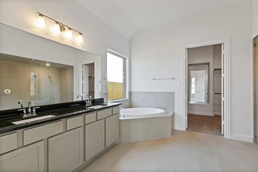 Furnished interior view inside a new home in Brookewater, Rosenberg (Image 12).