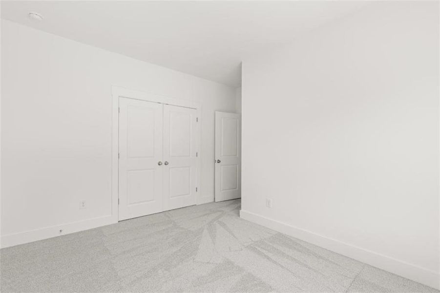 Spacious, unfurnished interior of a new home in Traditions of Braselton, Jefferson (Image 19).
