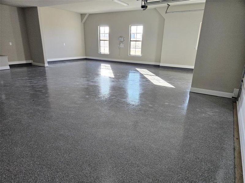 Spacious, unfurnished interior of a new home in , Van Alstyne (Image 16).